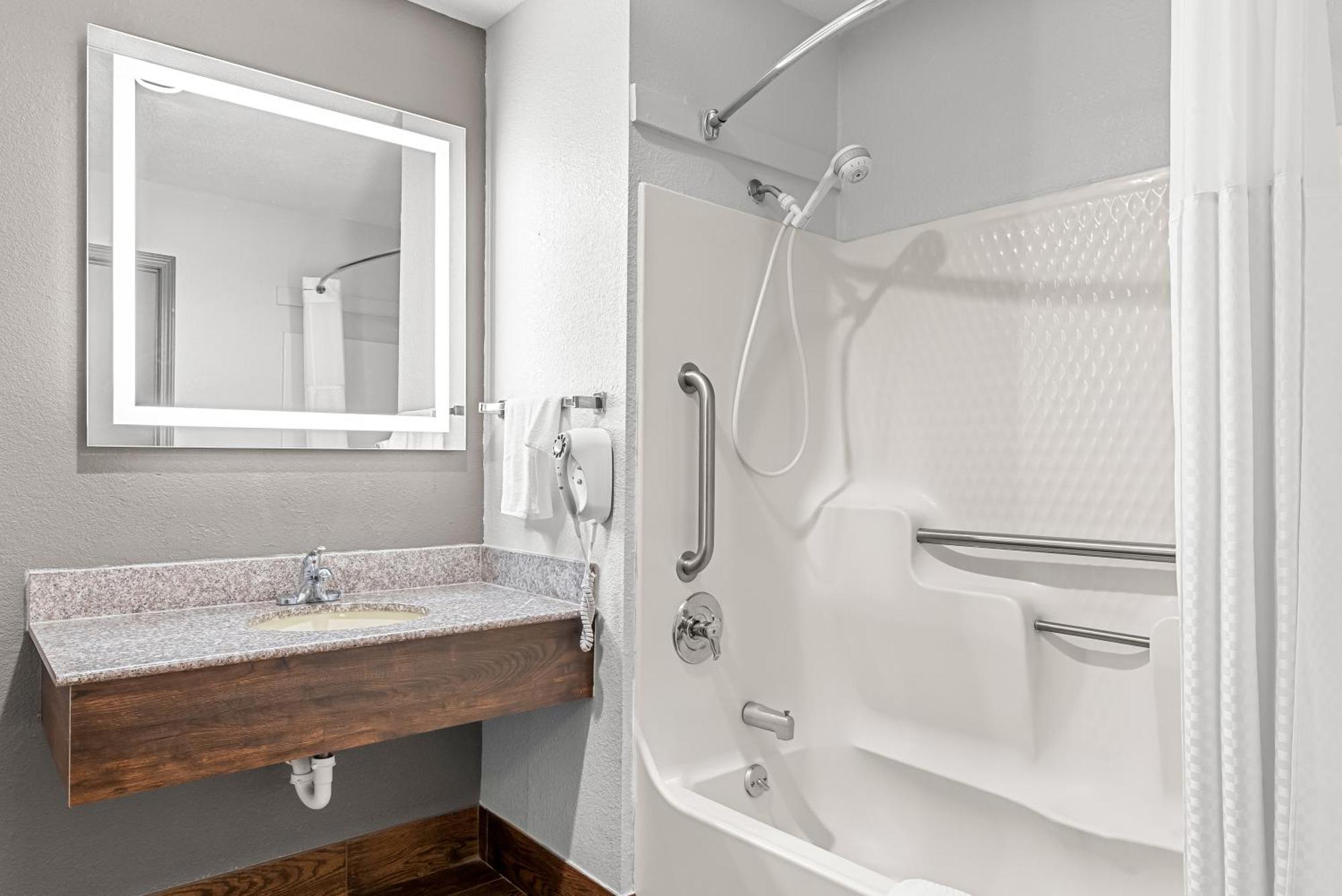 Quality Inn Cornelia Dış mekan fotoğraf